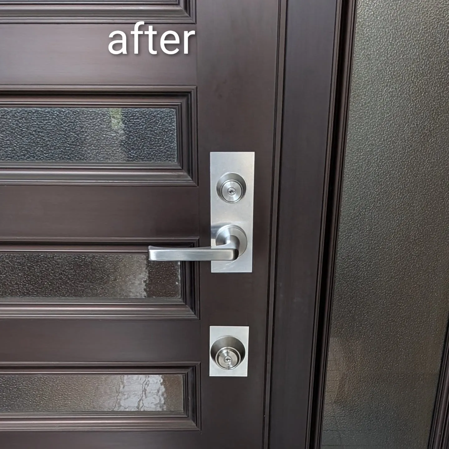 お家の顔ともいえる玄関🚪、少しの工夫で一気にモダンで安全な空...